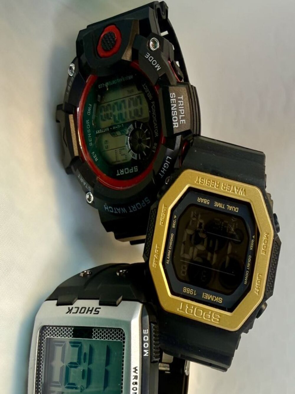 3 Digital Watches for Men Skmei Synoke